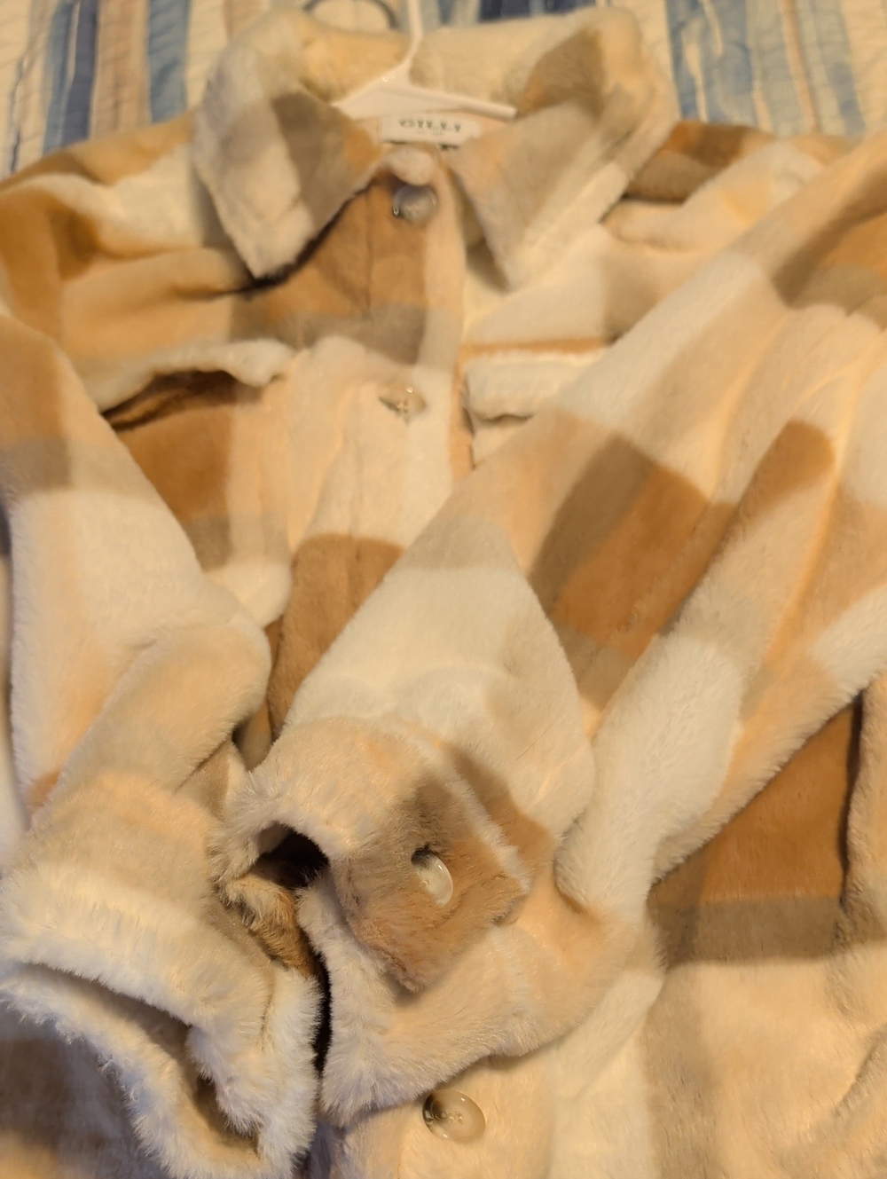 Women's Soft Faux Fur Jacket